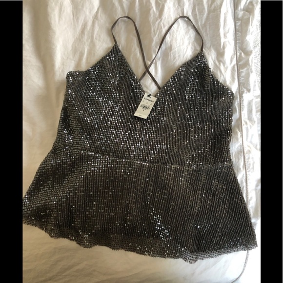 Top - Picture 2 of 5